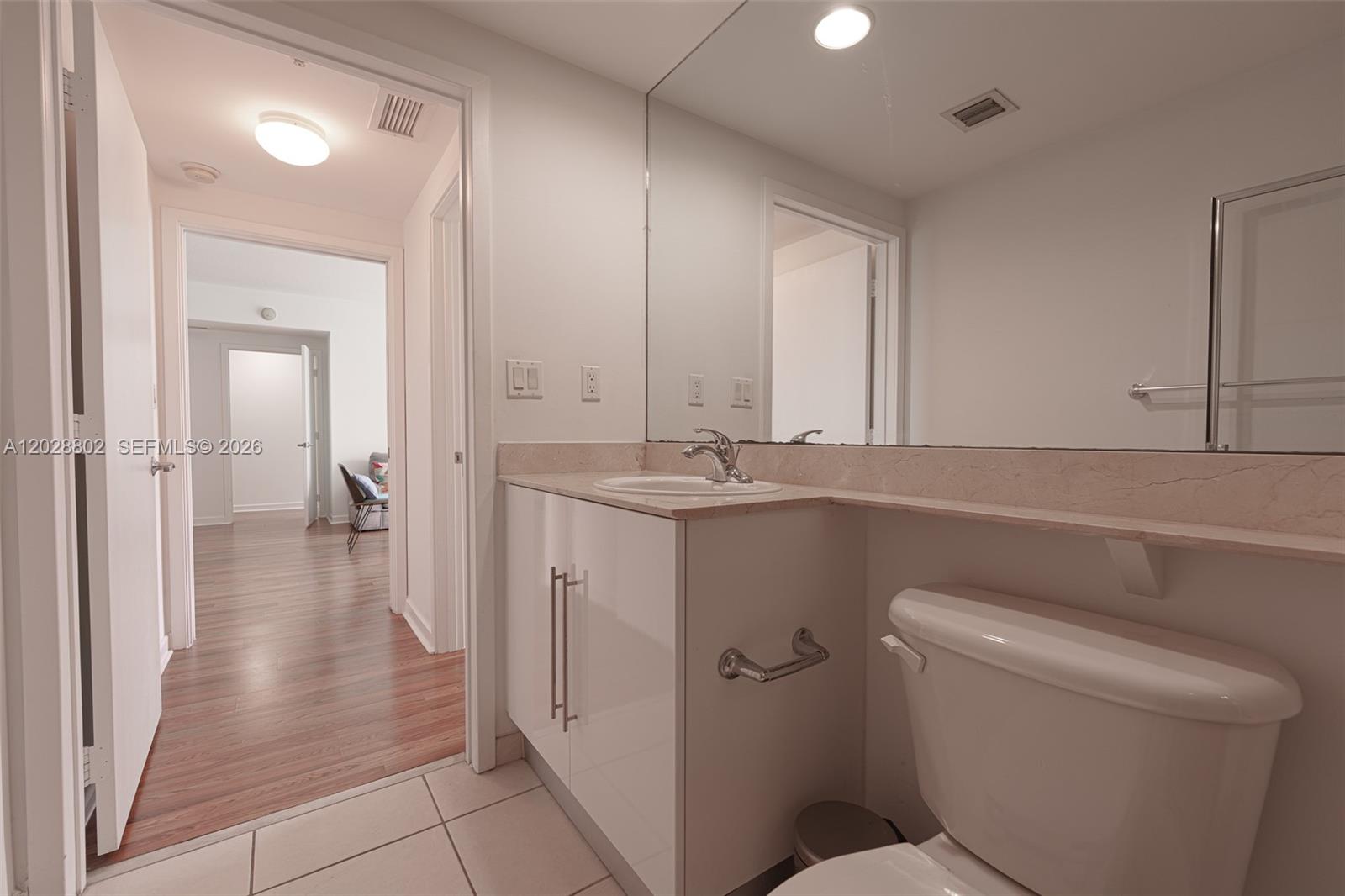 325 S Biscayne Blvd # 821