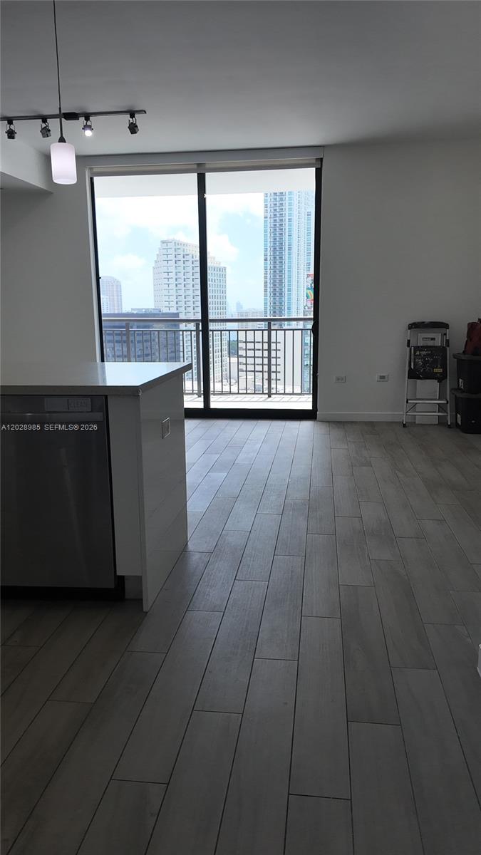 999 SW 1st Avenue 2202