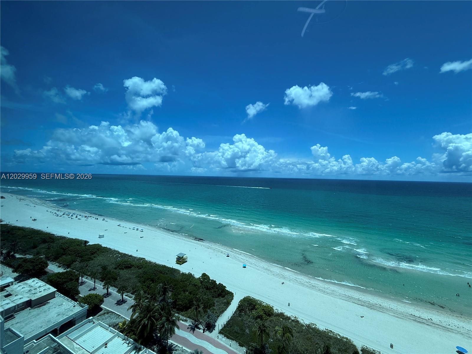 5445 Collins Ave # 1701