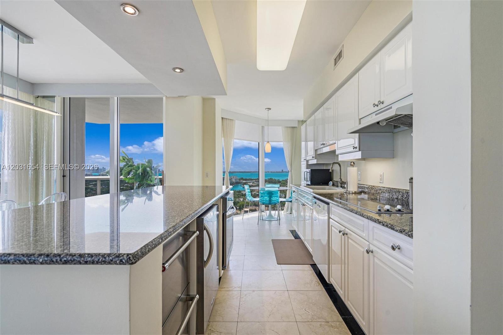 4779 Collins Ave # 2305