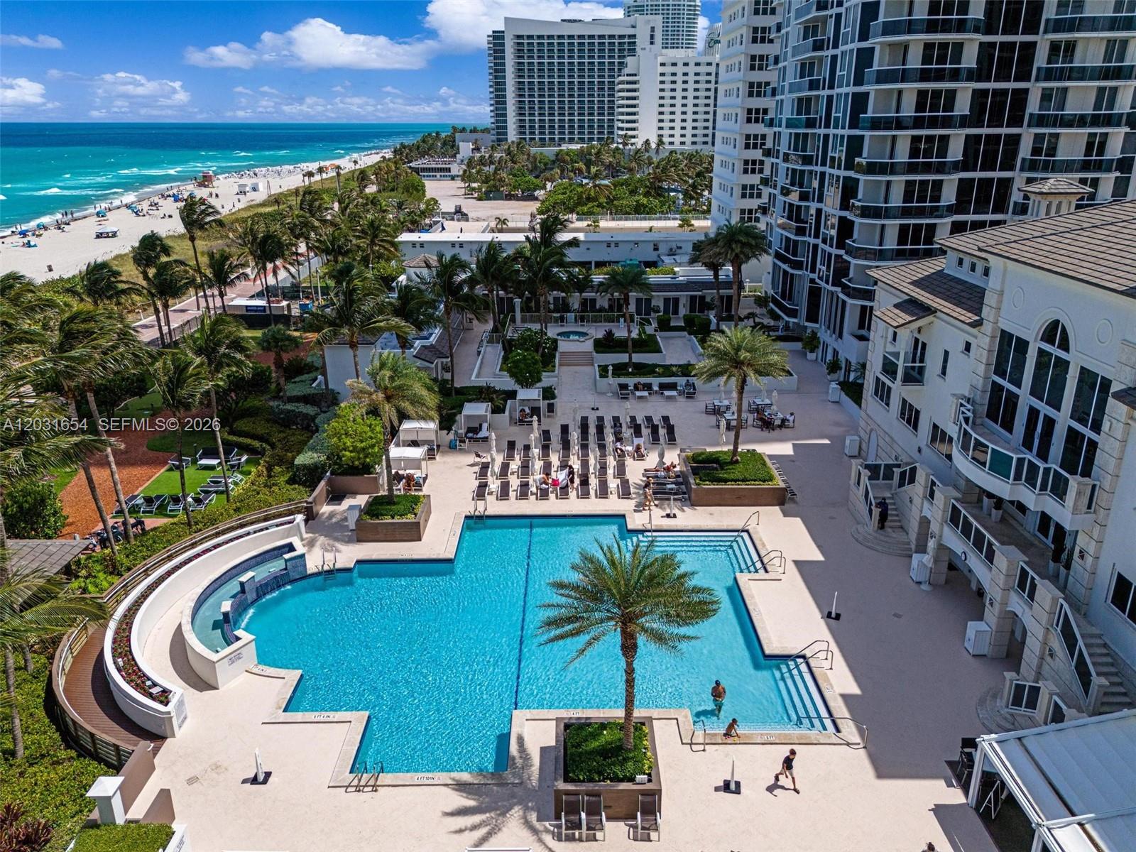 4779 Collins Ave # 2305
