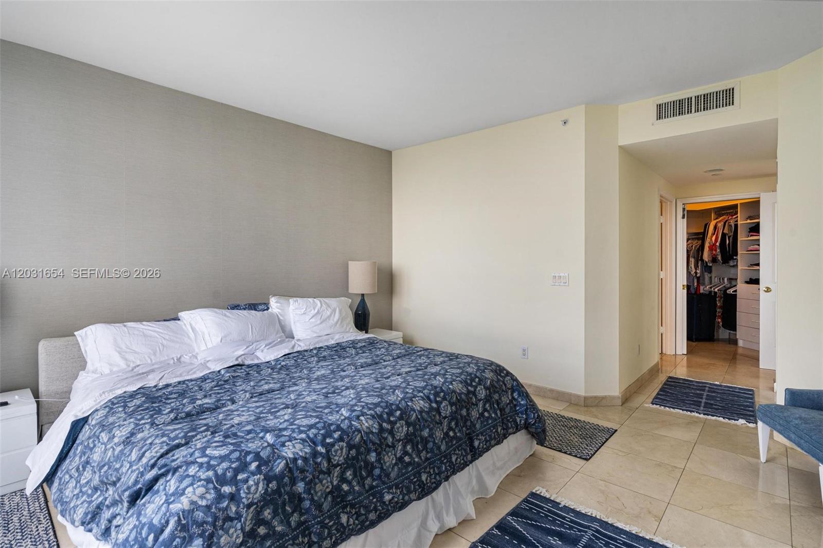 4779 Collins Ave # 2305