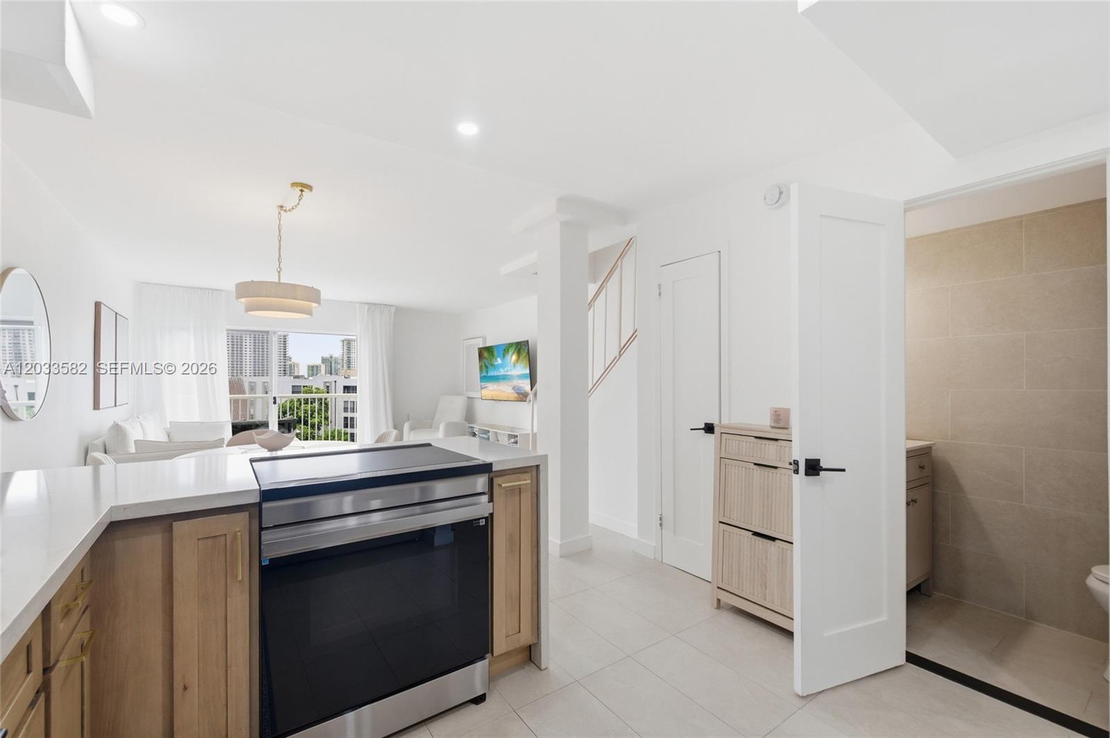 17800 Atlantic Blvd Unit: PH3