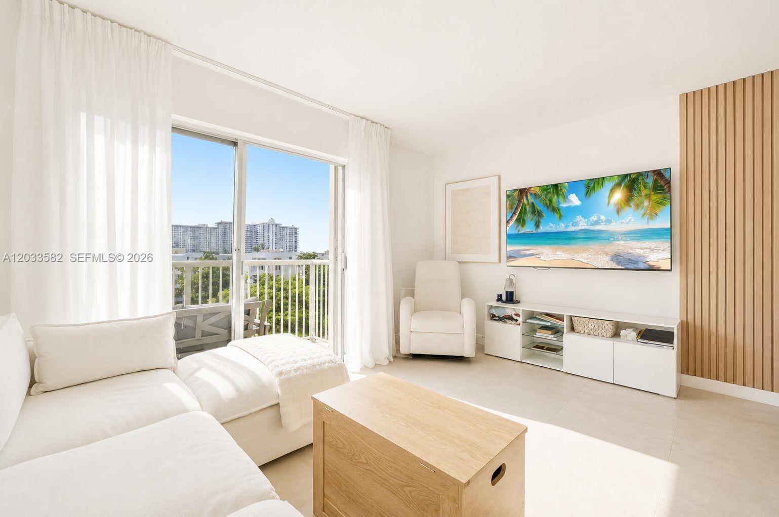 17800 Atlantic Blvd Unit: PH3