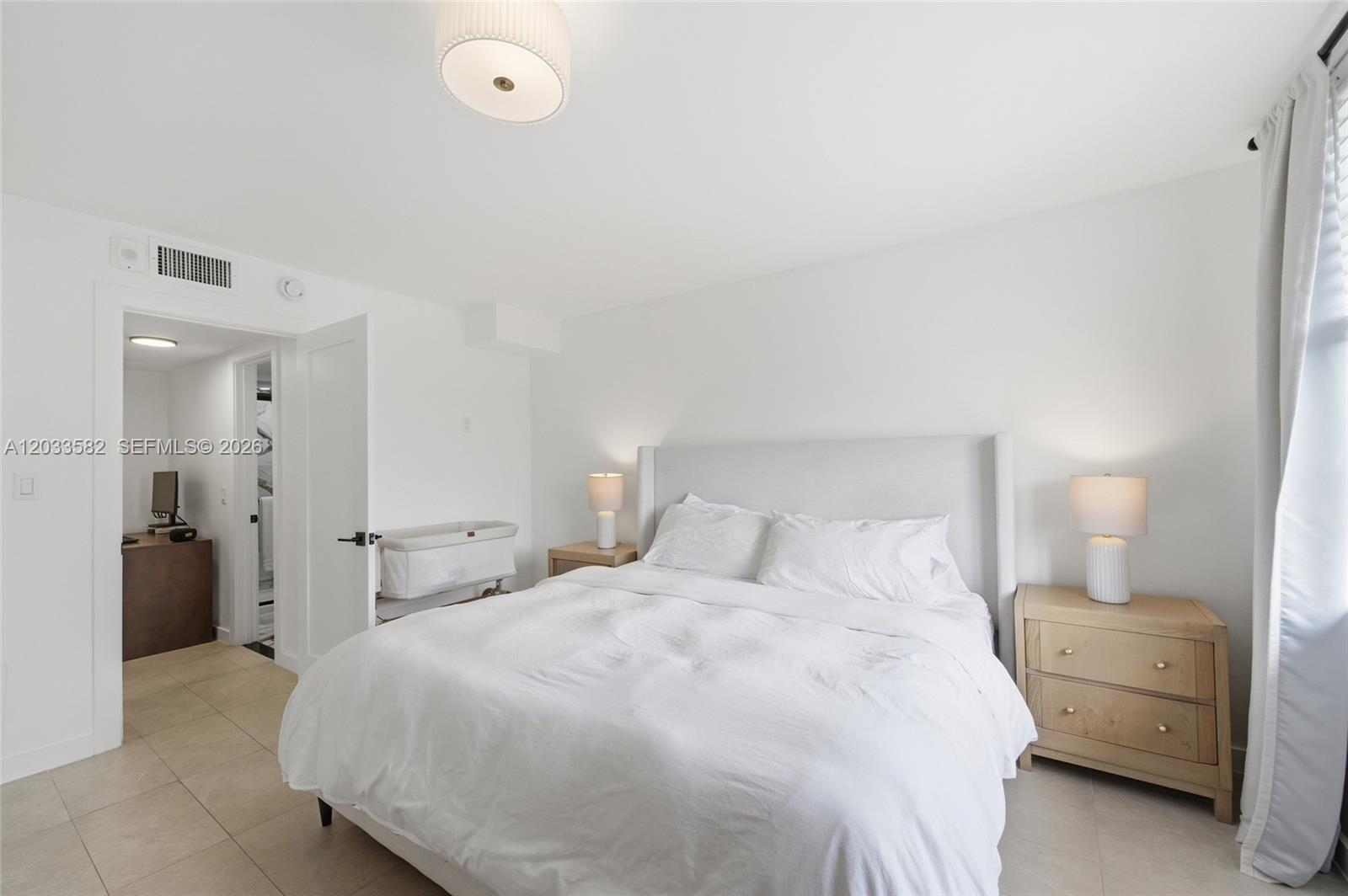 17800 Atlantic Blvd Unit: PH3
