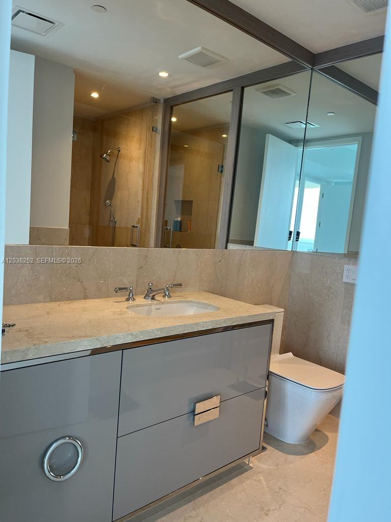 15701 Collins Ave # 3104