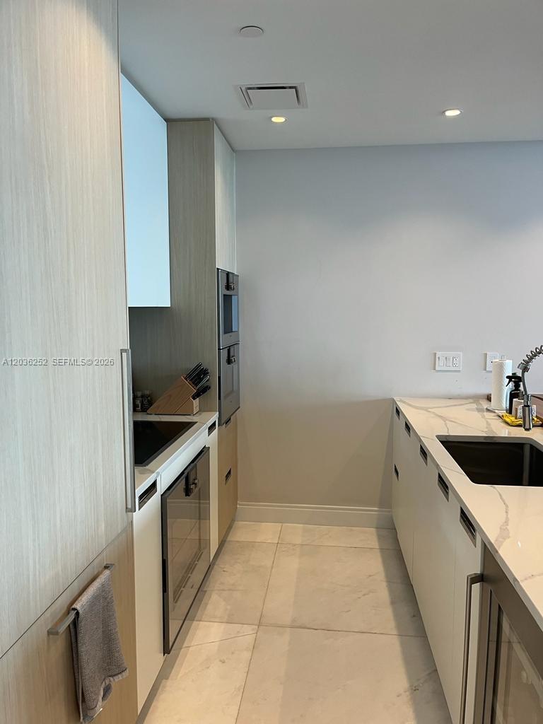 15701 Collins Ave # 3104