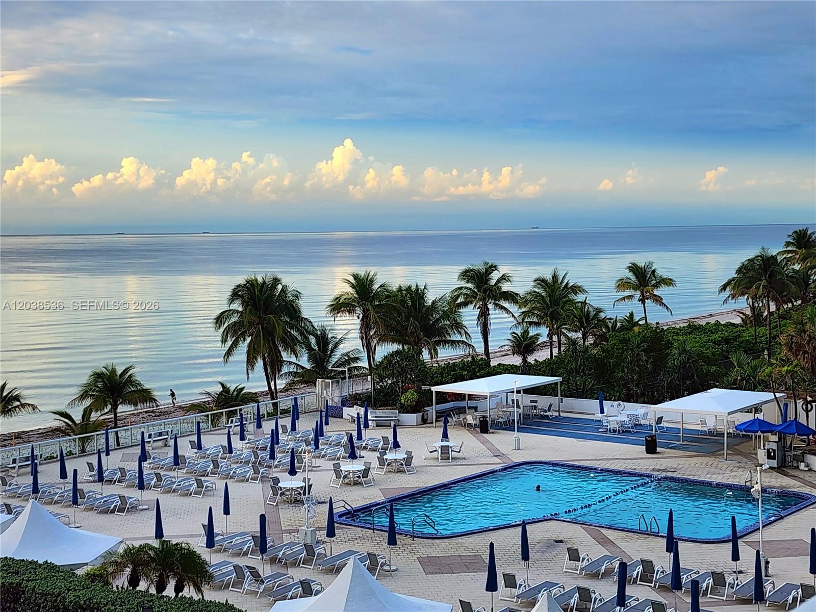 2030 S Ocean Drive 2127