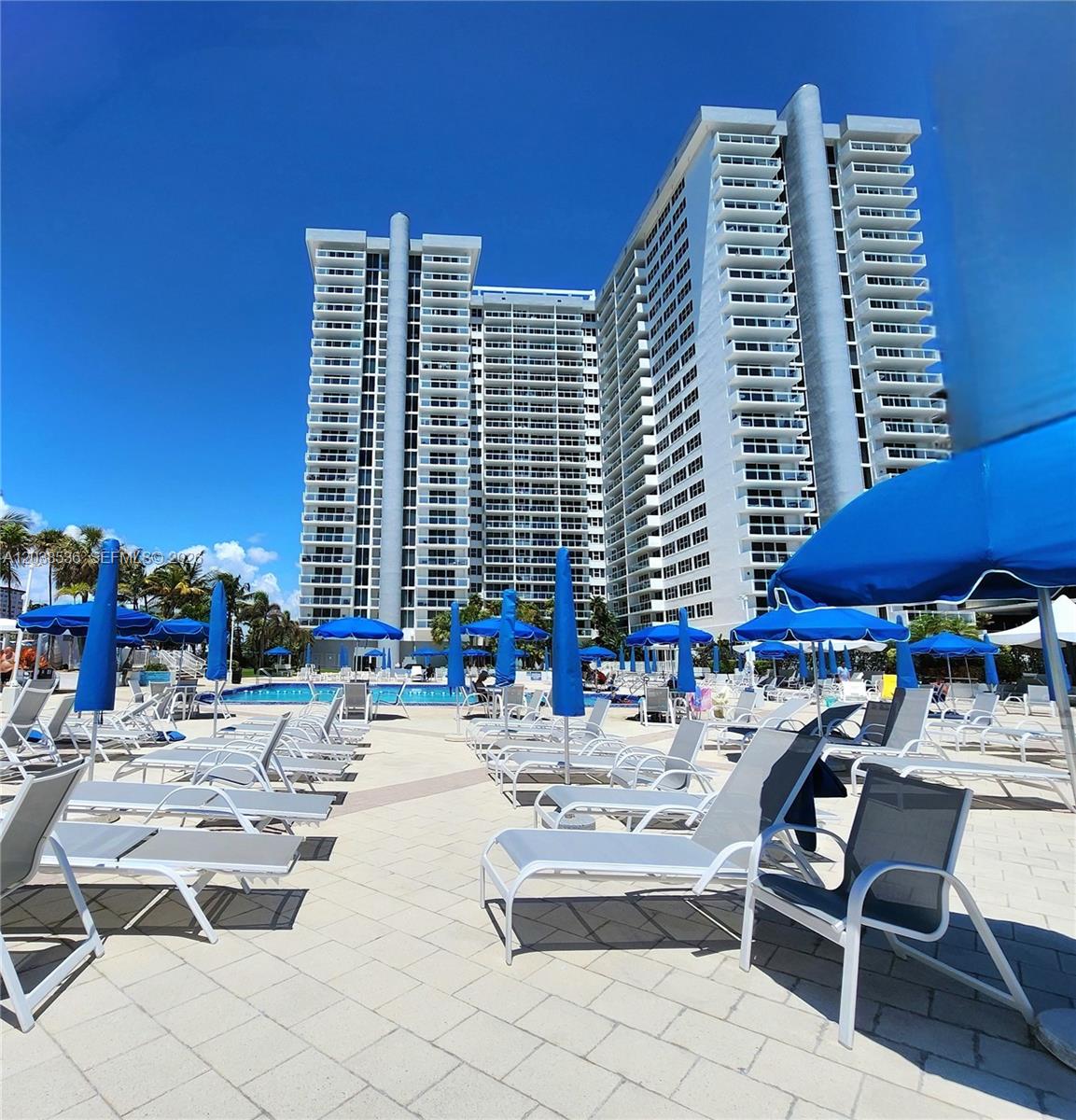 2030 S Ocean Drive 2127