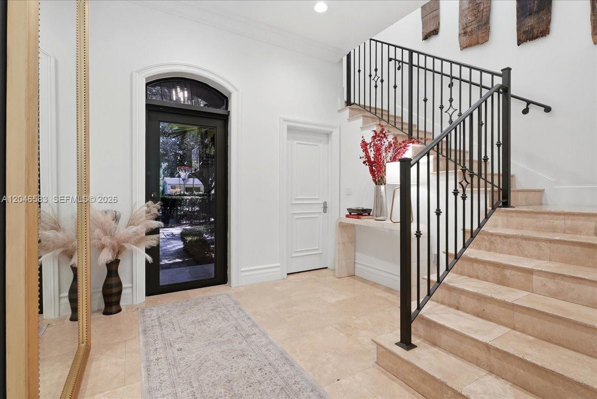 4734 Sunset Drive