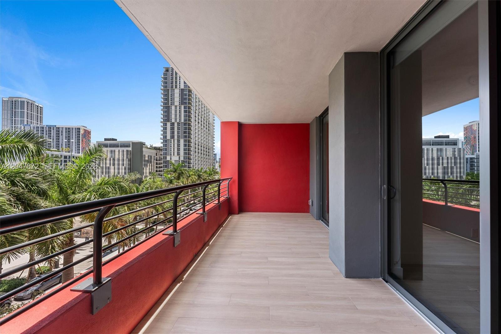 90 SE 32nd St # 405