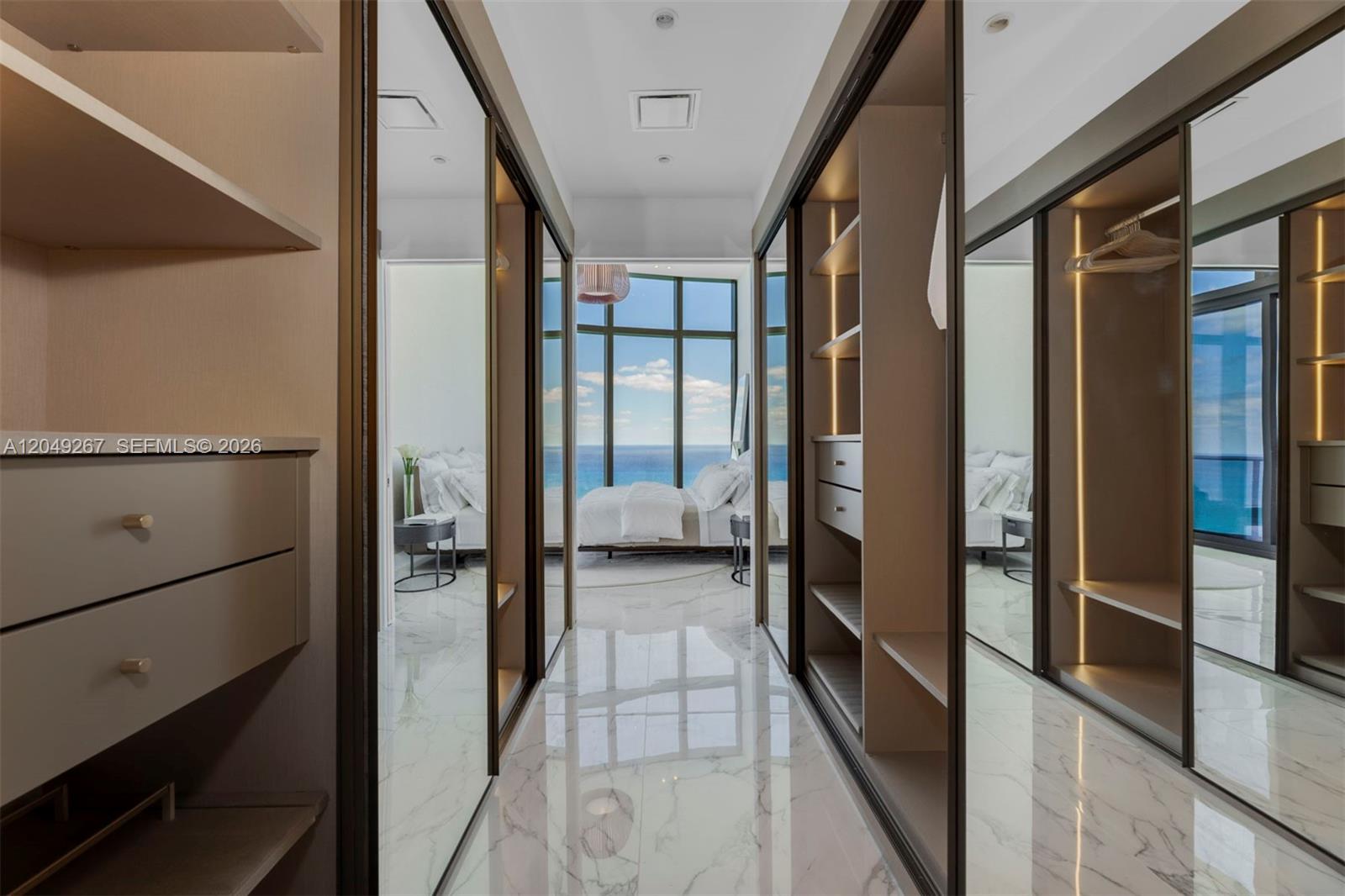 15701 Collins Ave # 4701