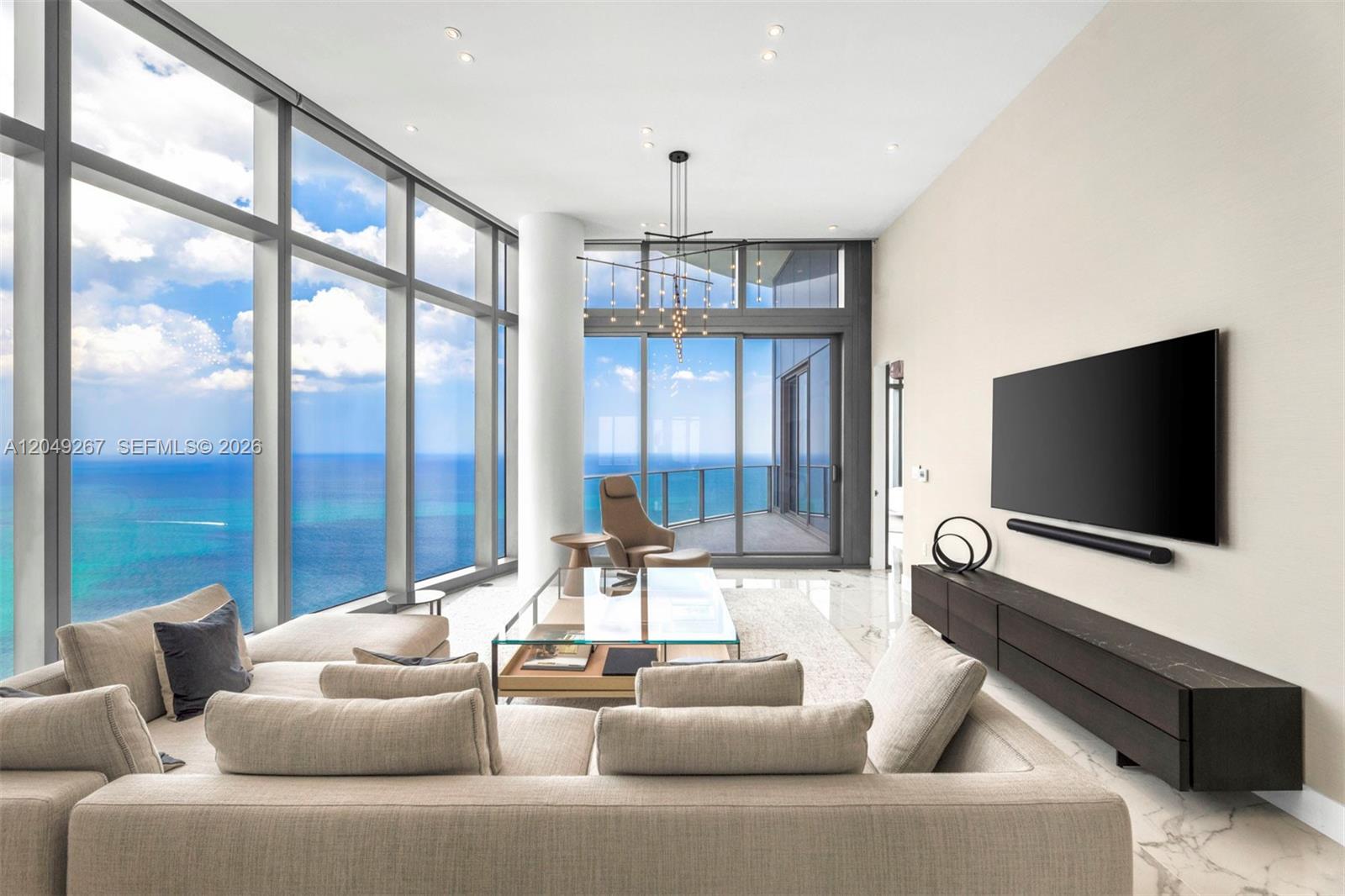 15701 Collins Ave # 4701