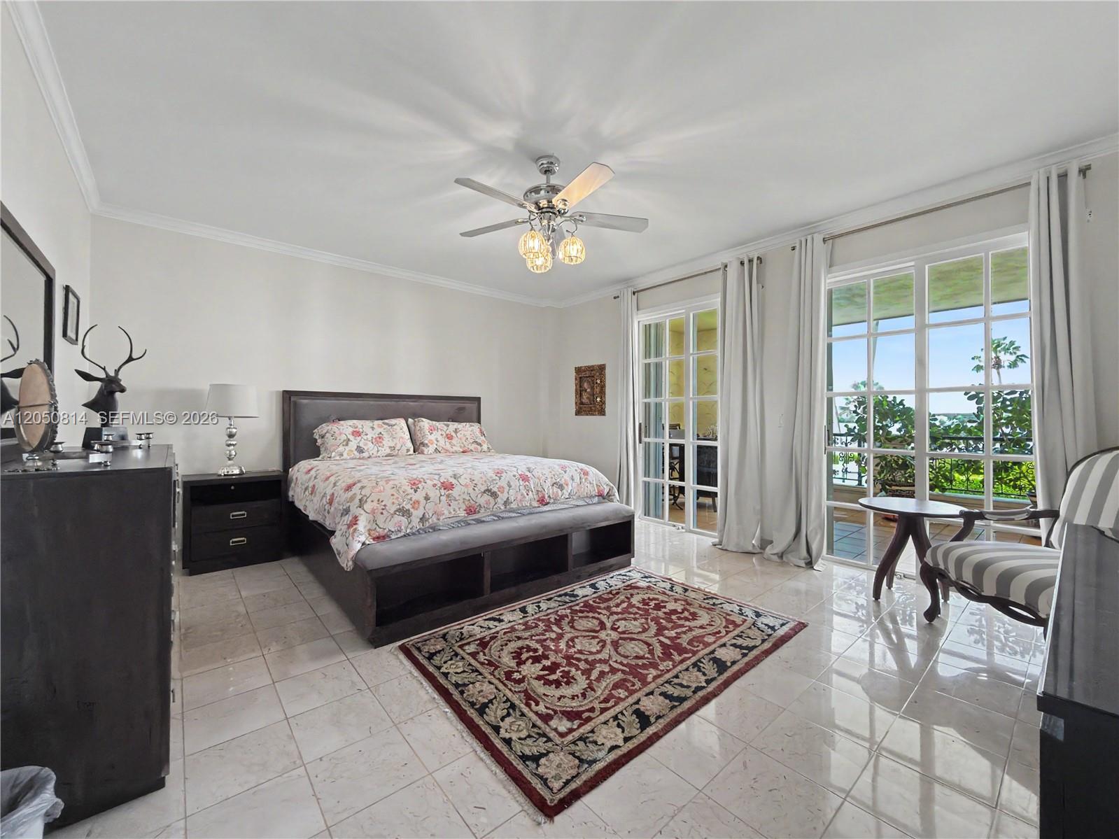 2124 Fisher Island Dr # 2124
