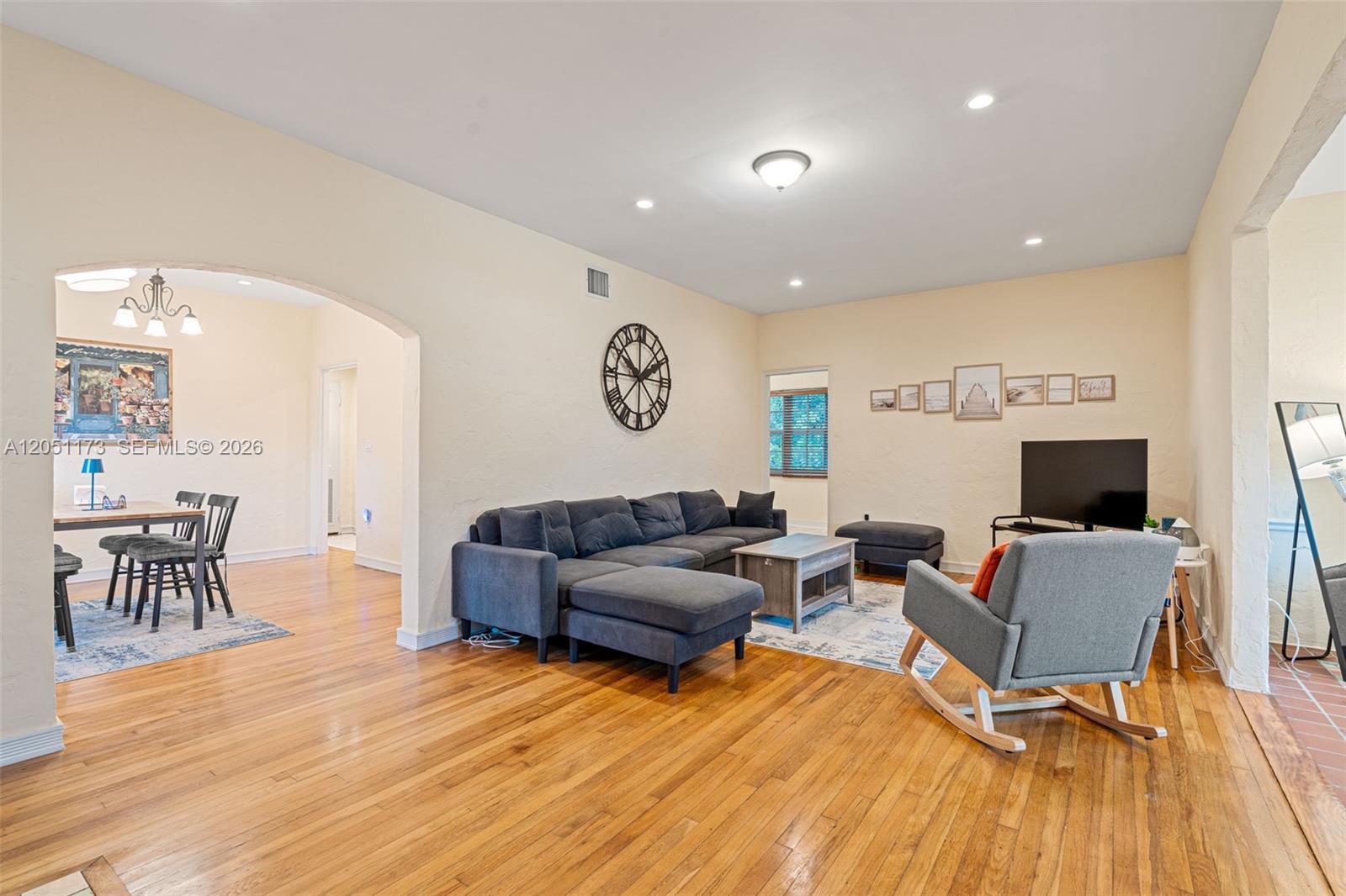 46 Montilla Avenue 46