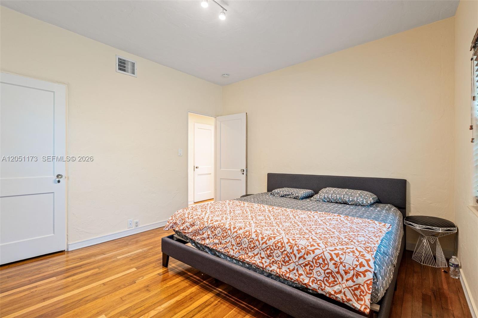 46 Montilla Avenue 46
