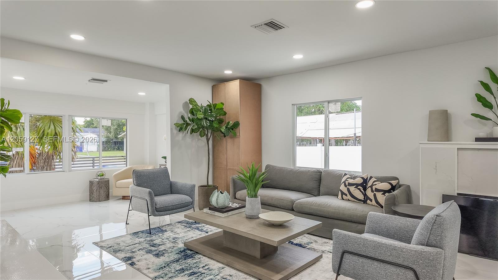 3389 NW 14th Ave