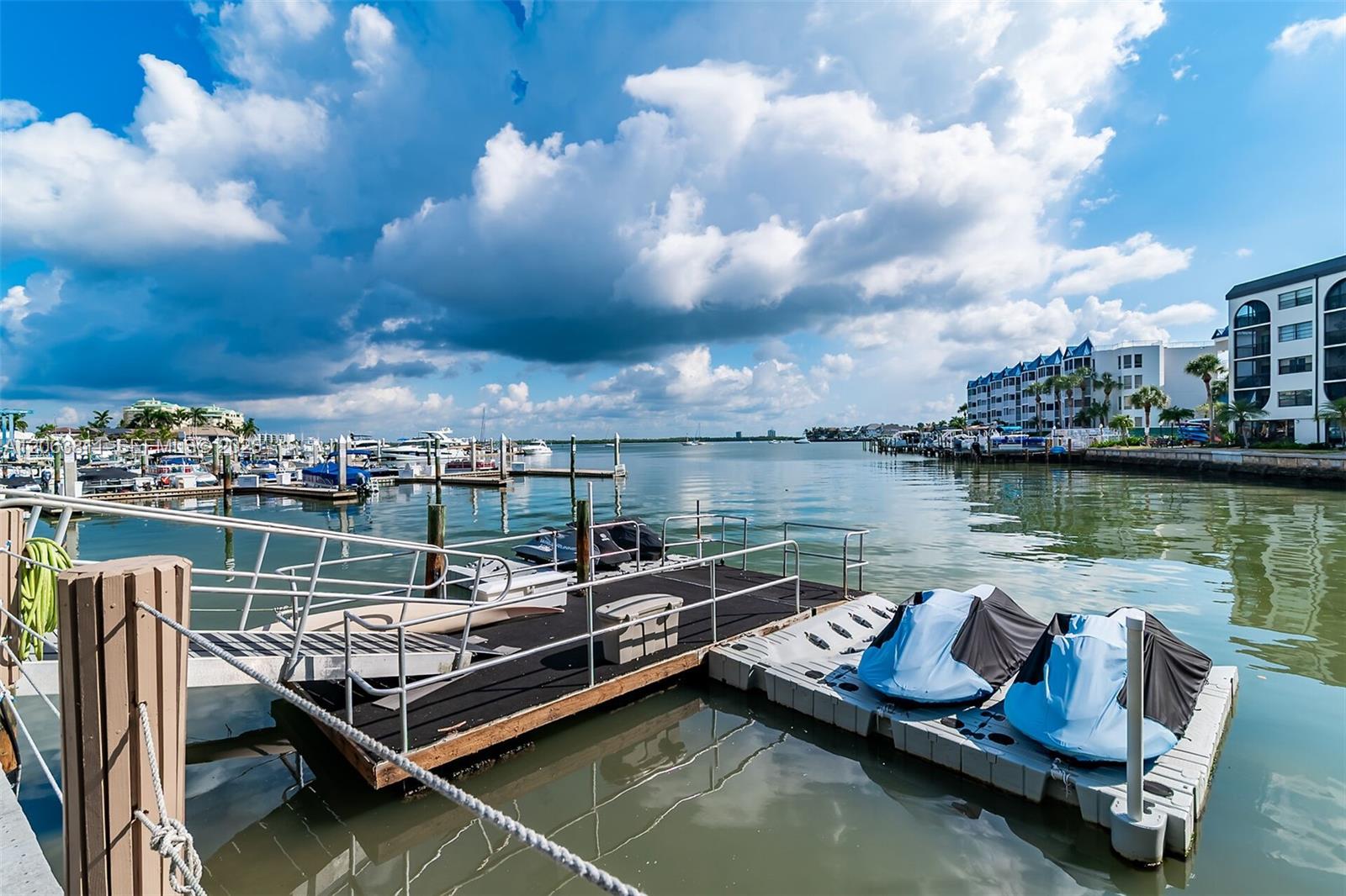 1011 Anglers Cove # H403