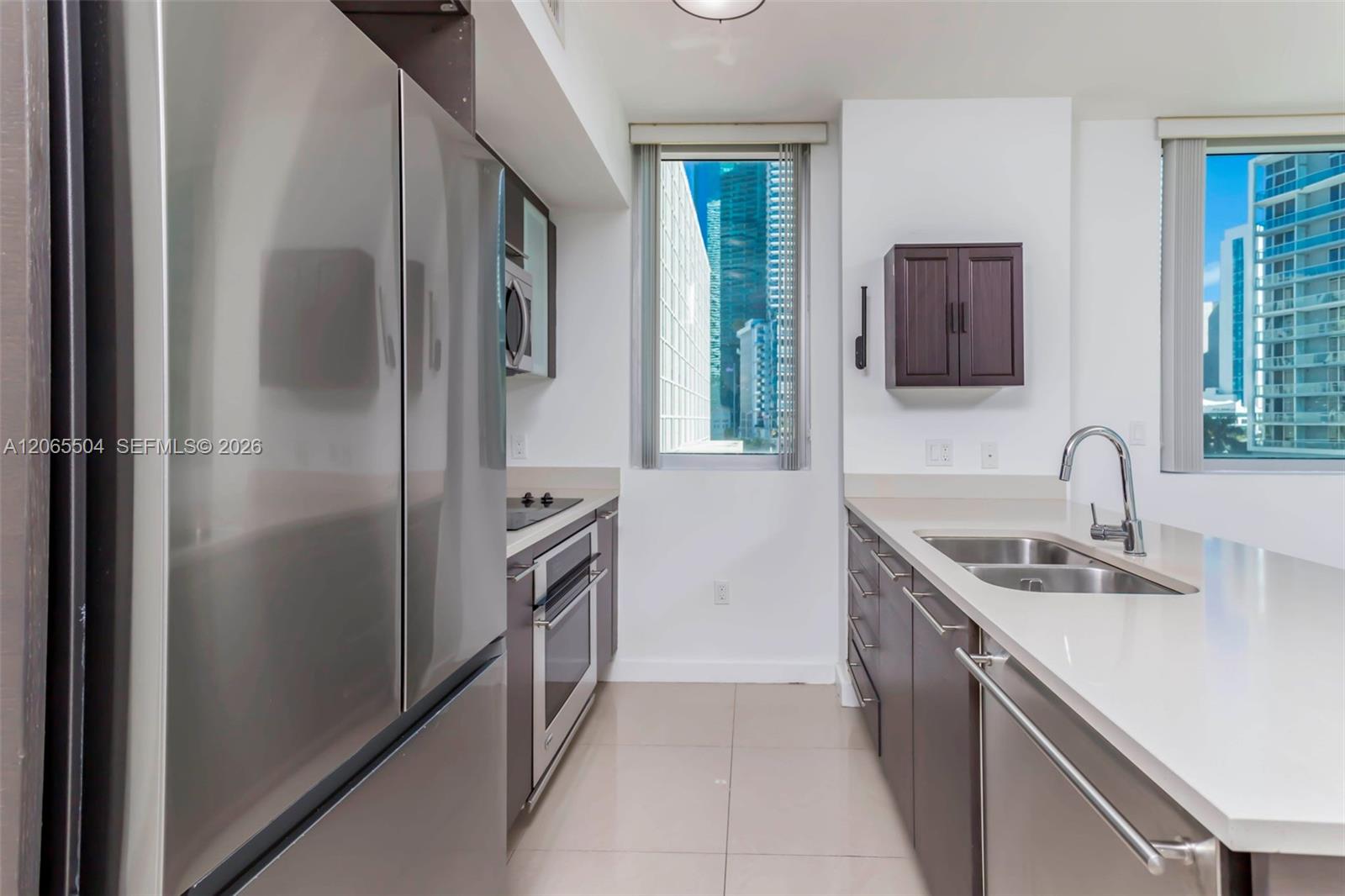 500 Brickell Ave # 401
