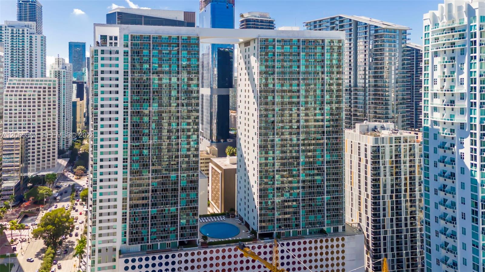 500 Brickell Ave # 401