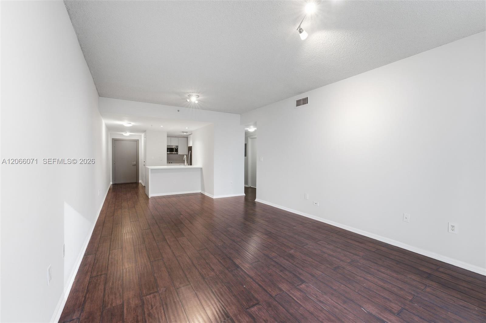 185 SE 14th Ter # 1010