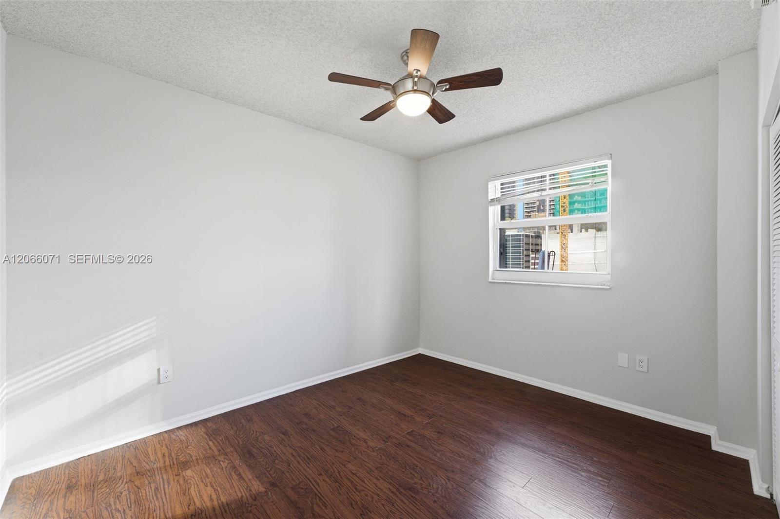 185 SE 14th Ter # 1010