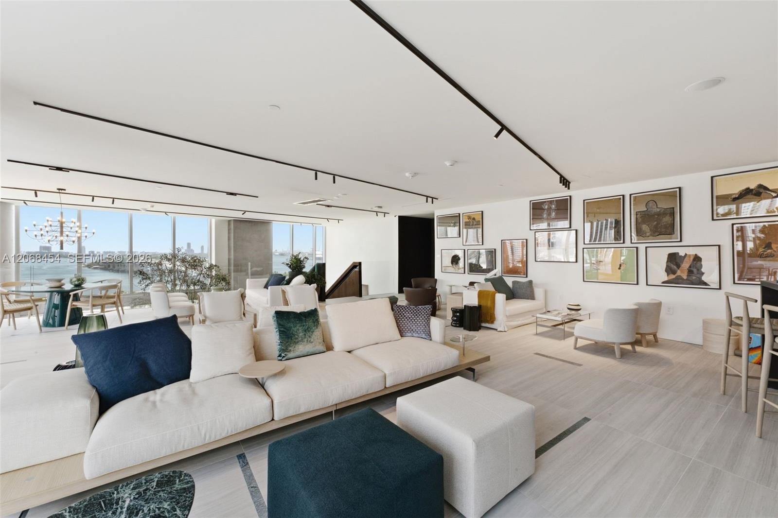 1400 Biscayne Blvd. # 3004