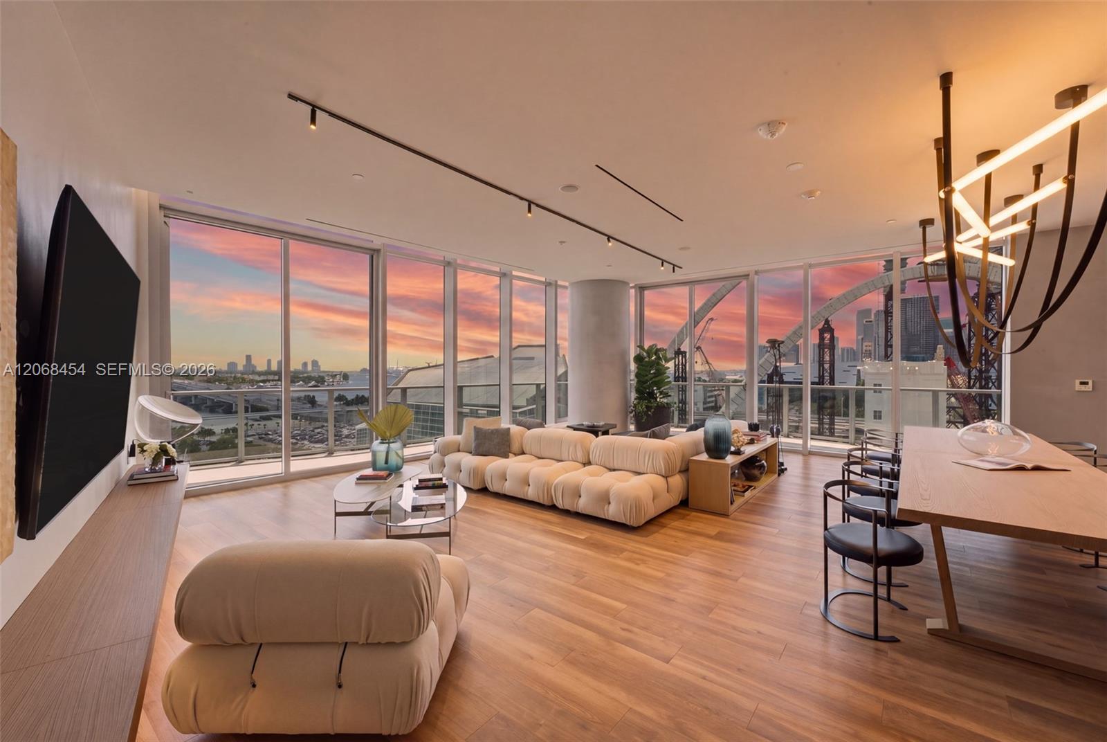 1400 Biscayne Blvd. # 3004