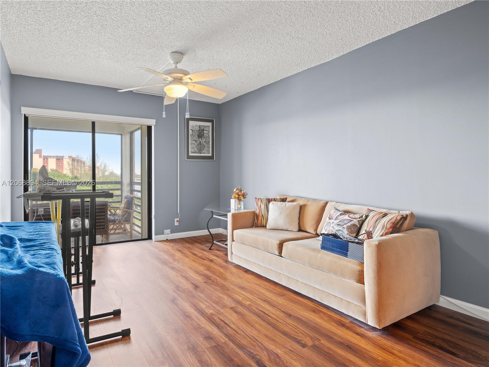 2314 S Cypress Bend Dr