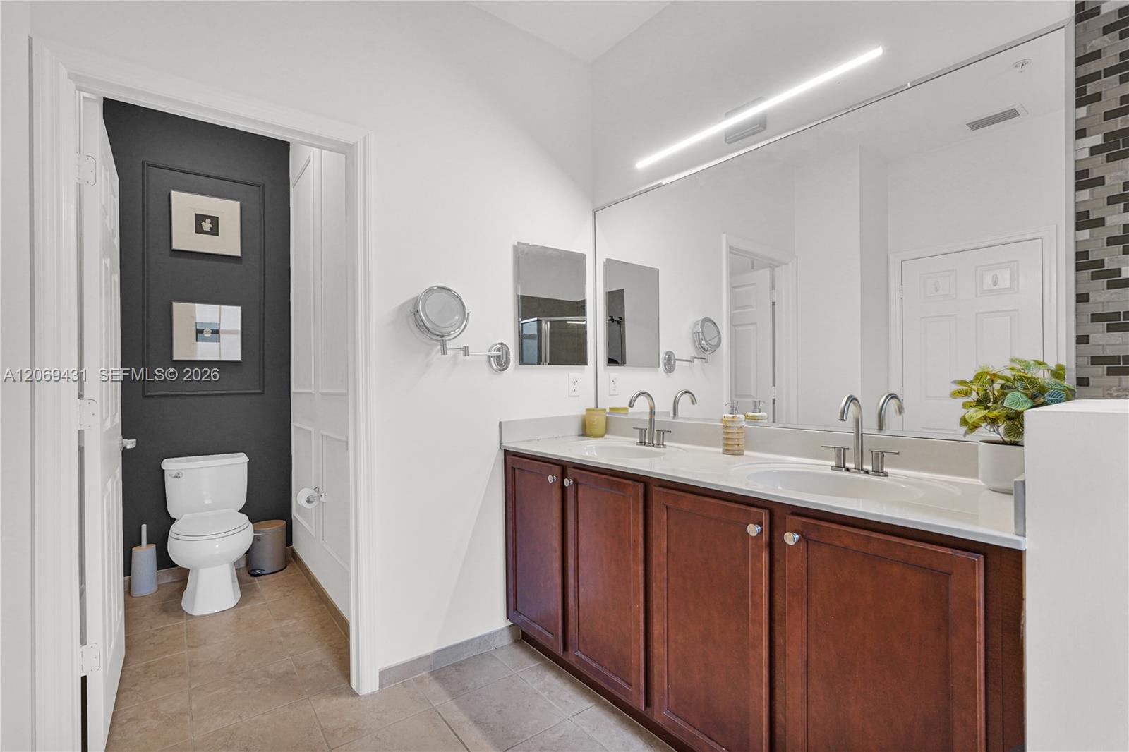 4818 Acadian Trl