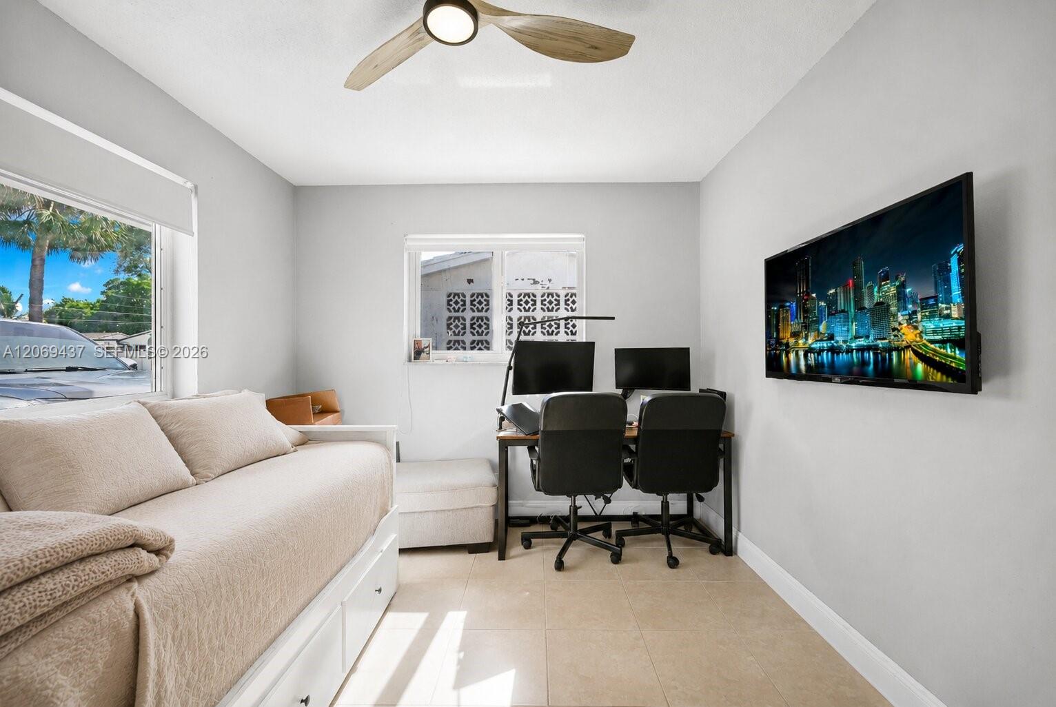 2710 NW 54th St