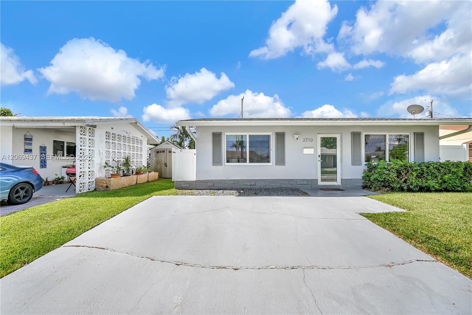 2710 NW 54th St