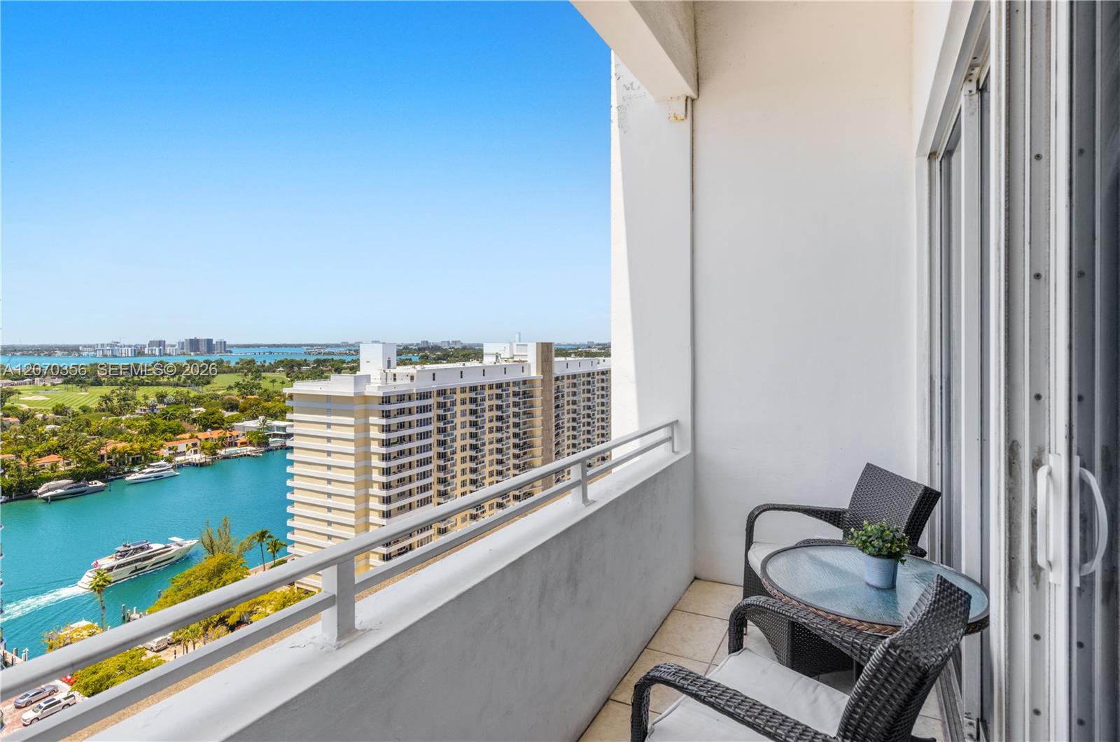 5445 Collins Ave Unit: TS11