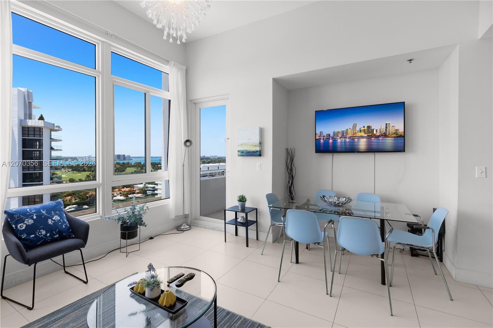 5445 Collins Ave Unit: TS11