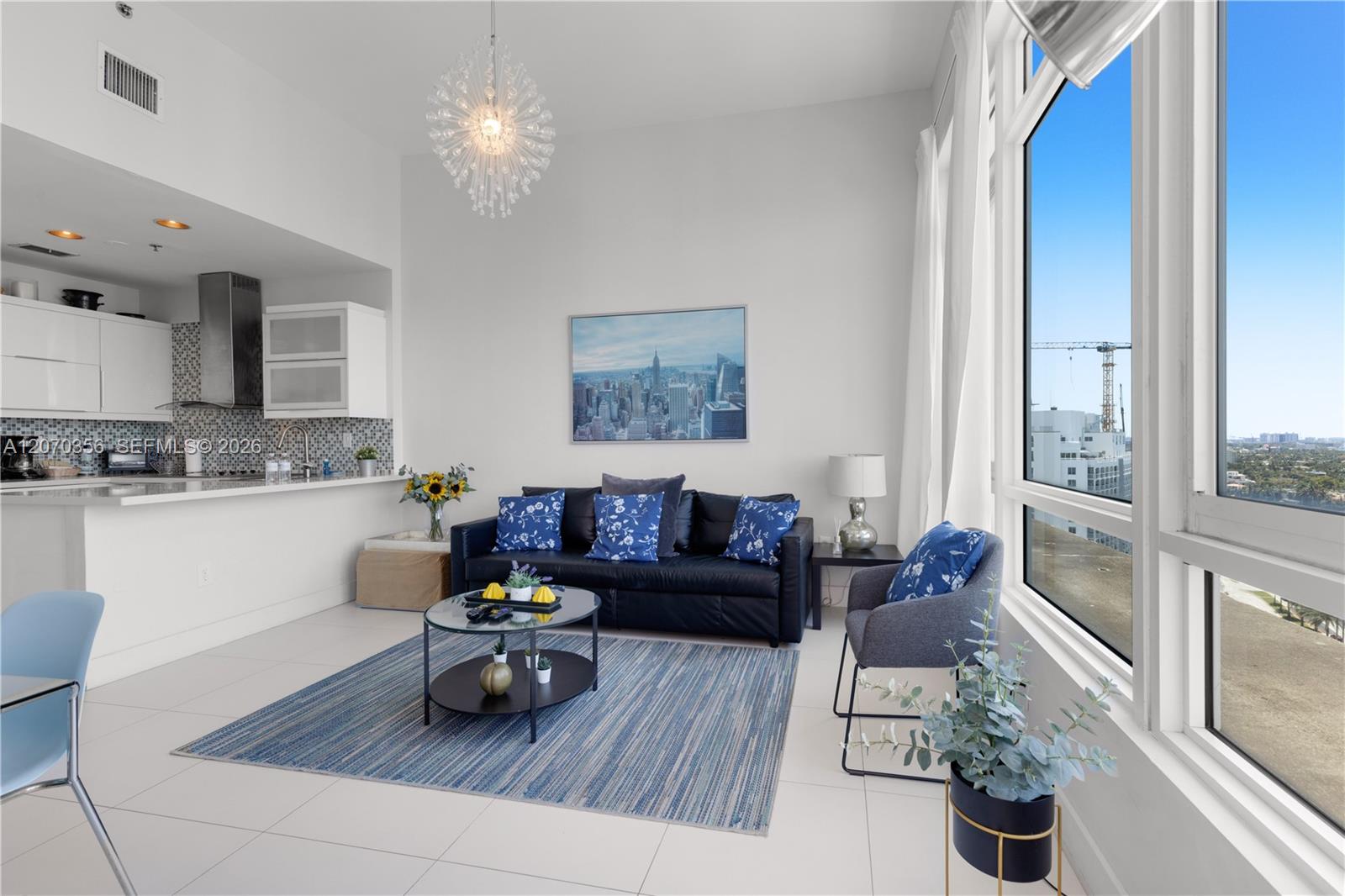5445 Collins Ave Unit: TS11
