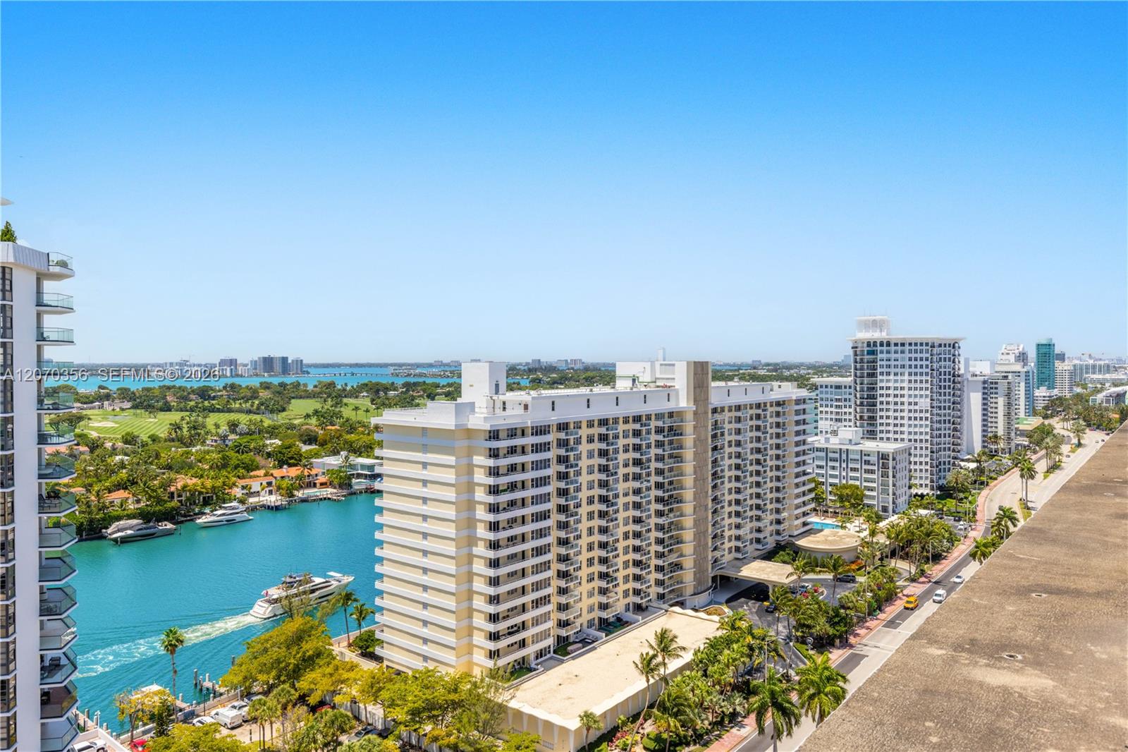 5445 Collins Ave Unit: TS11