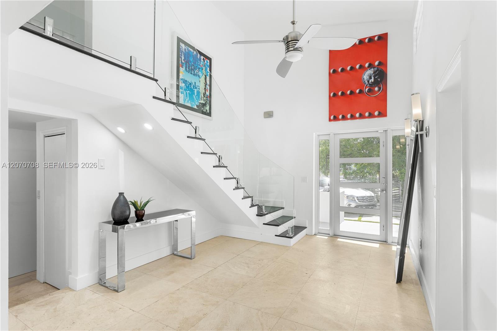 2388 Prairie Ave
