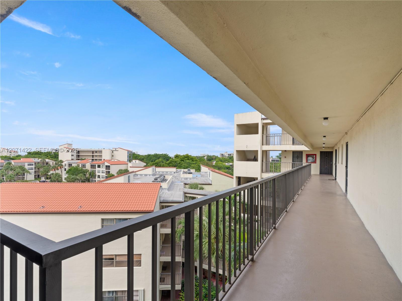 2314 S Cypress Bend # 611