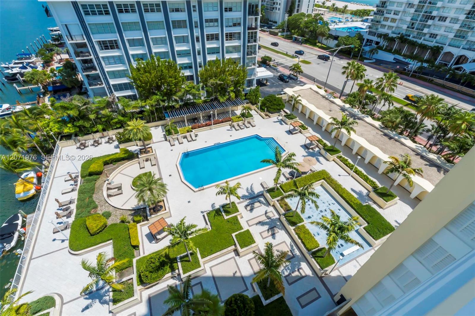 5600 Collins Ave # 11S