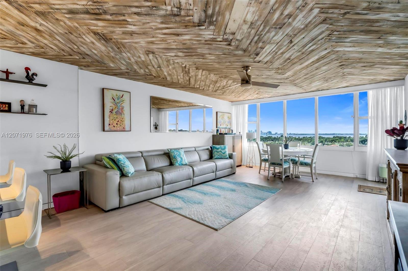 5600 Collins Ave # 11S