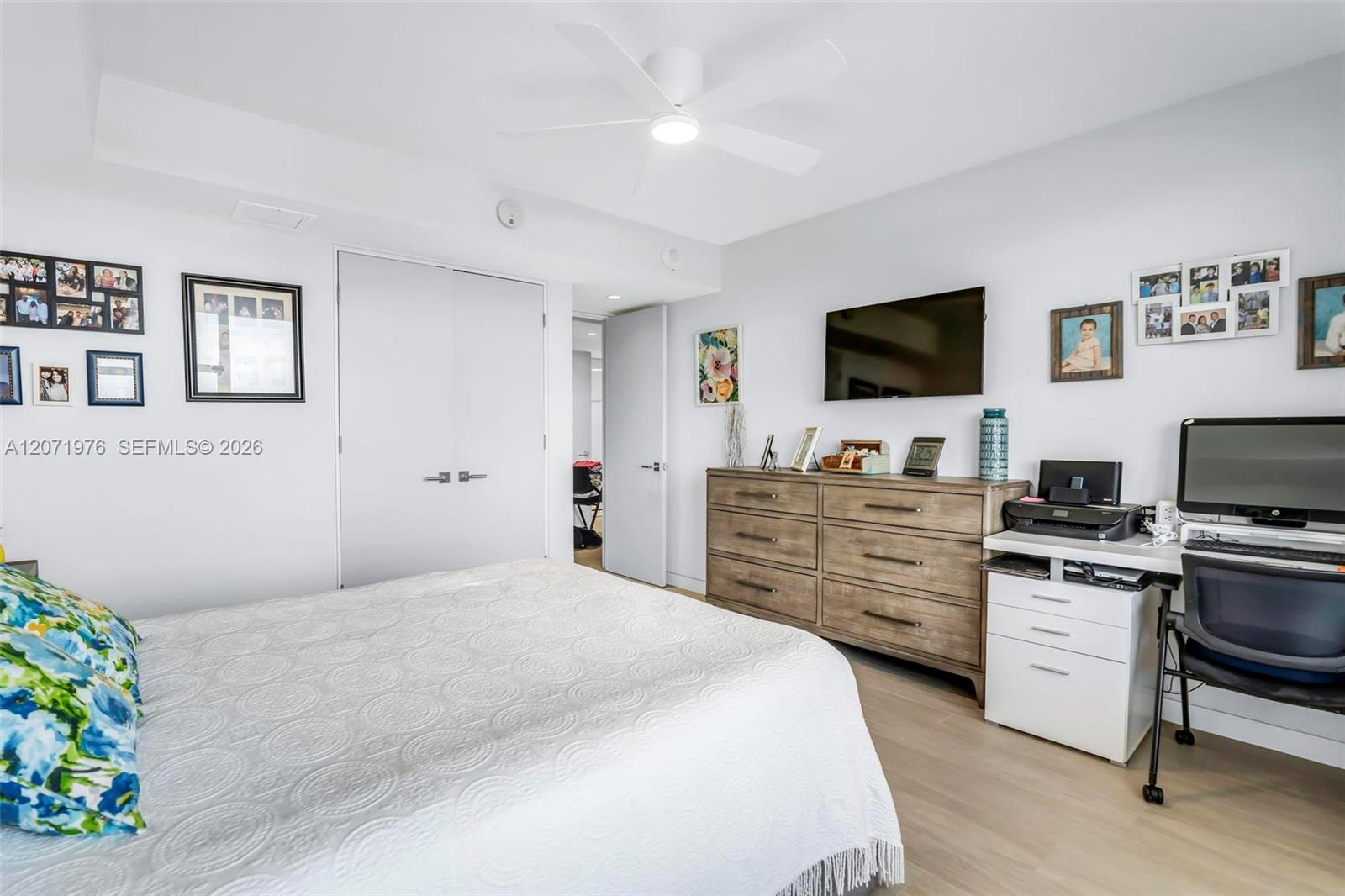 5600 Collins Ave # 11S