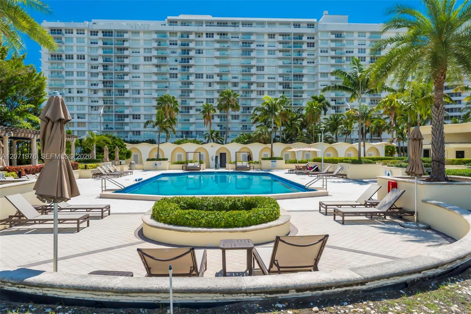 5600 Collins Ave # 11S