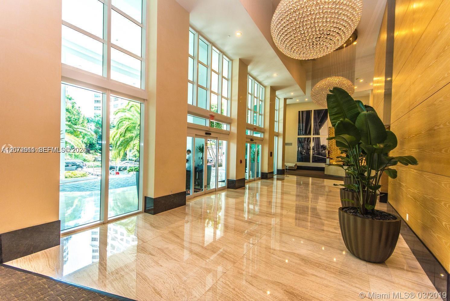 951 Brickell Ave # 2700