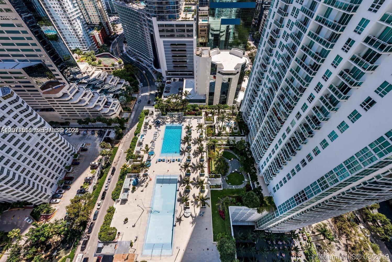 951 Brickell Ave # 2700