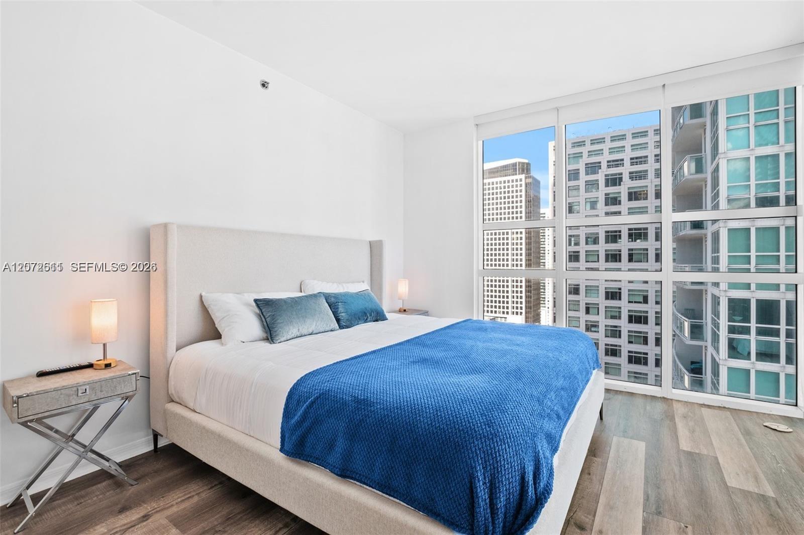 951 Brickell Ave # 2700
