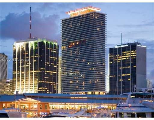 50 W Biscayne Blvd # 3907