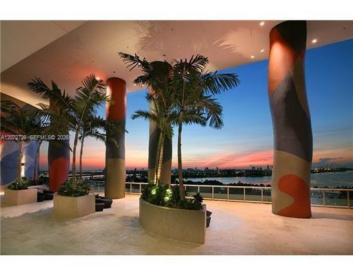 50 W Biscayne Blvd # 3907