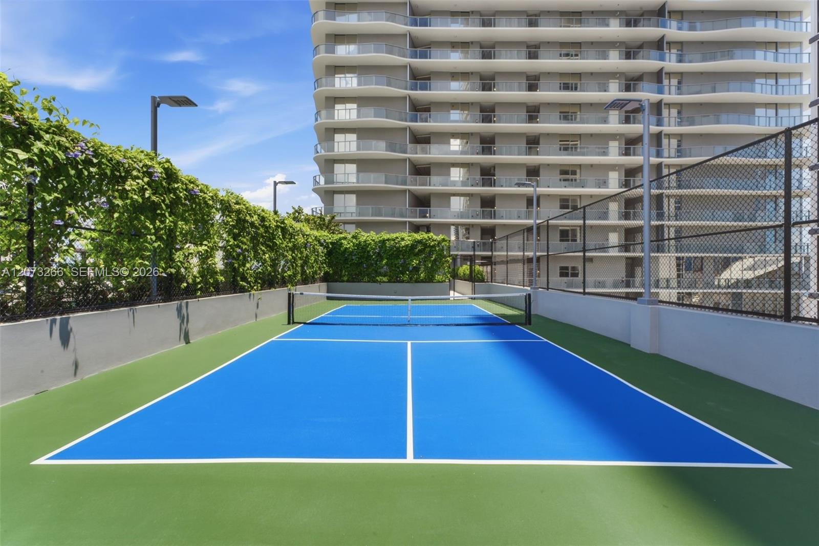 1400 Biscayne # 202