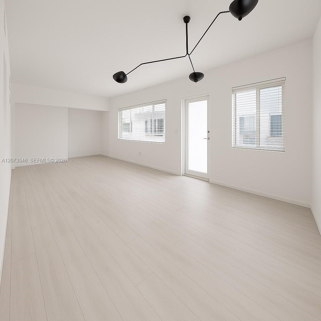 1110 Venetian Way # 2B