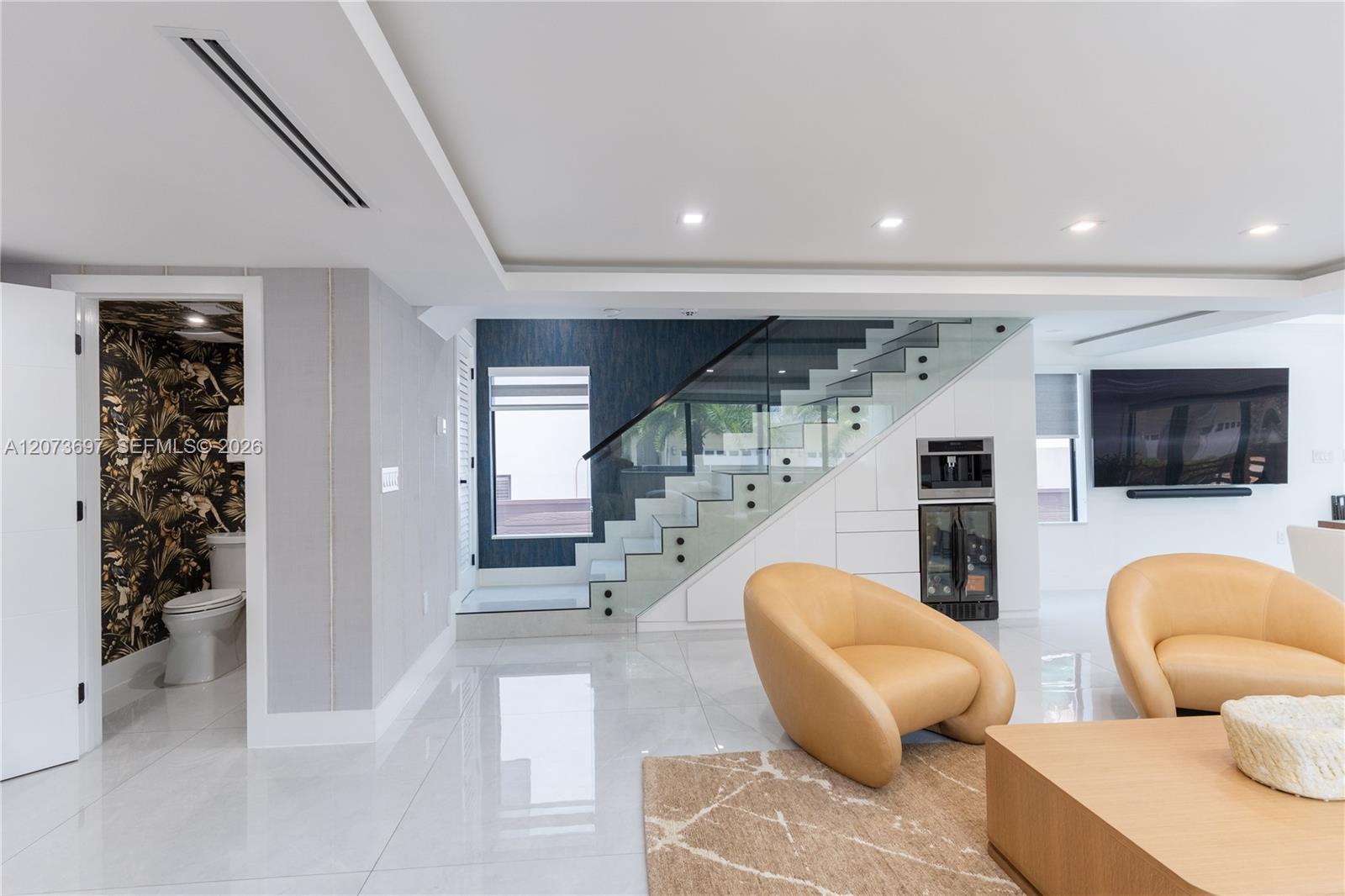 5601 N Ocean Dr